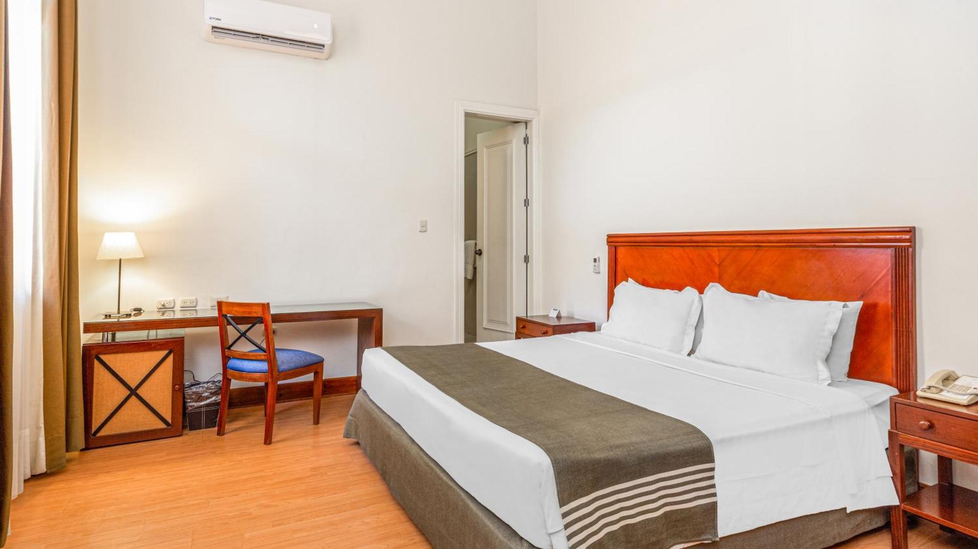 Lp Los Portales Hotel Piura Eksteriør bilde