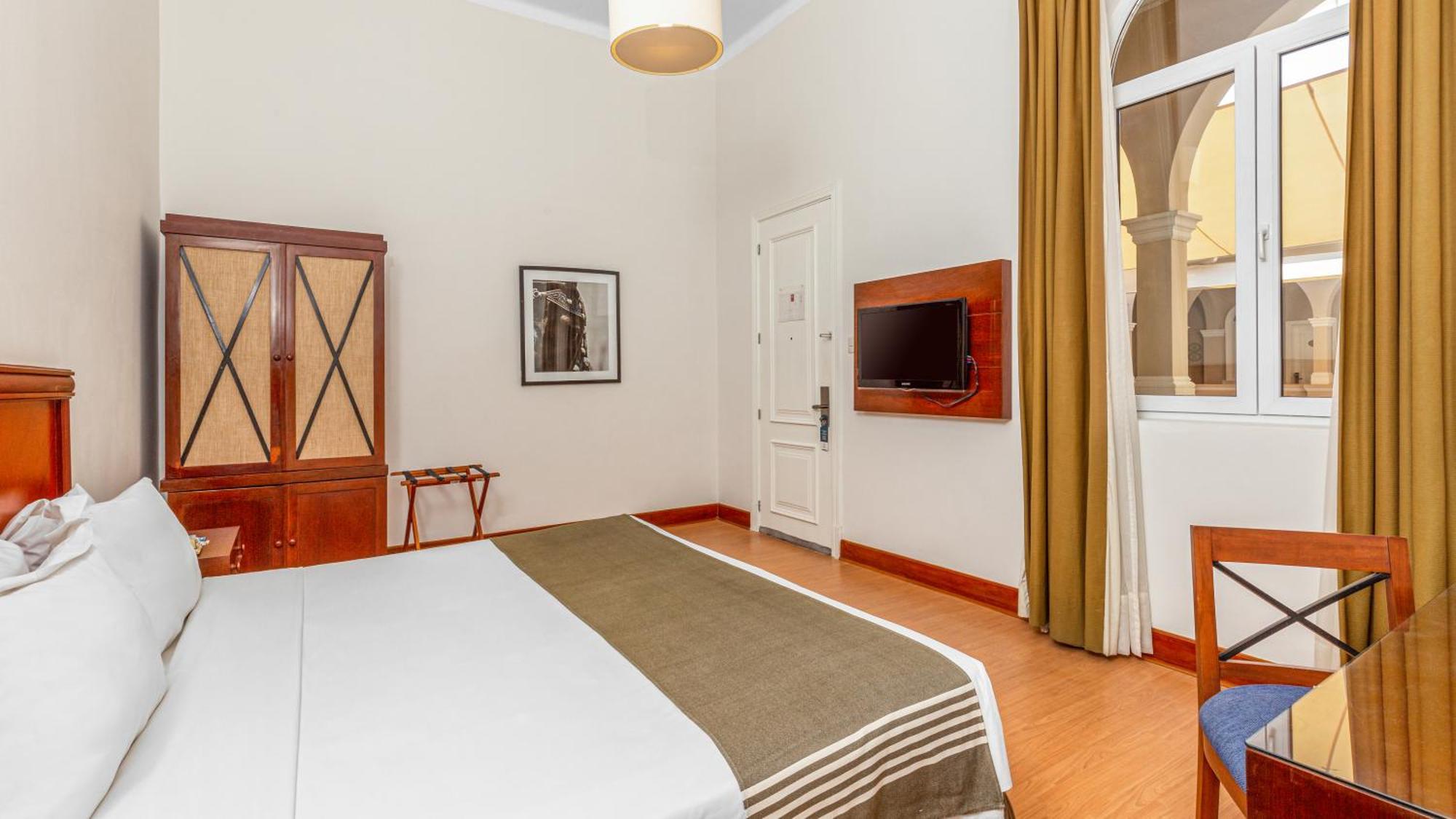 Lp Los Portales Hotel Piura Eksteriør bilde